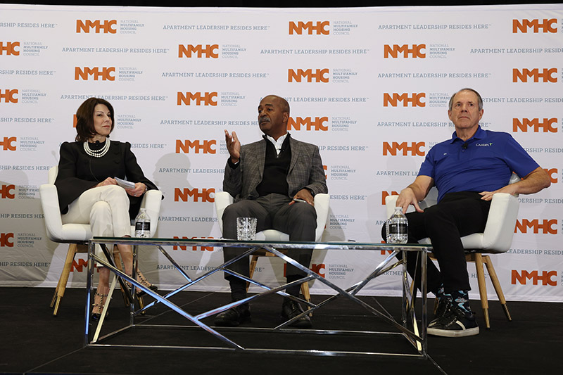 During a DEI Committee lunch event, attendees enjoyed a special conversation moderated by Camden COO Laurie Baker with Camden CEO Ric Campo and KRW Advisors’ Kelvin Westbrook, Camden’s long-time lead independent director.